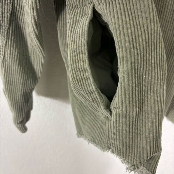 Zara Green Corduroy Button Front Raw Hem Jacket Women’s Large - Picture 6 of 7